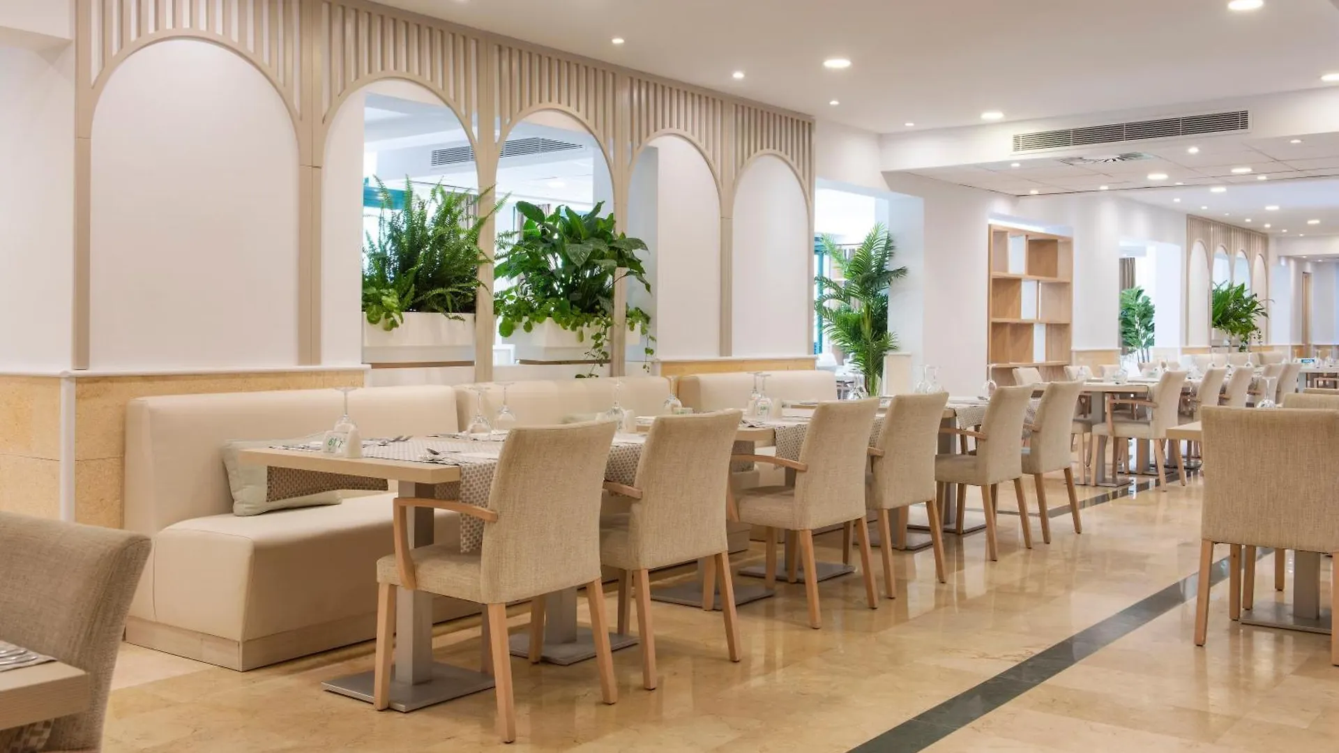 Valentin Somni Hotel & Suites (Adults Only) Peguera
